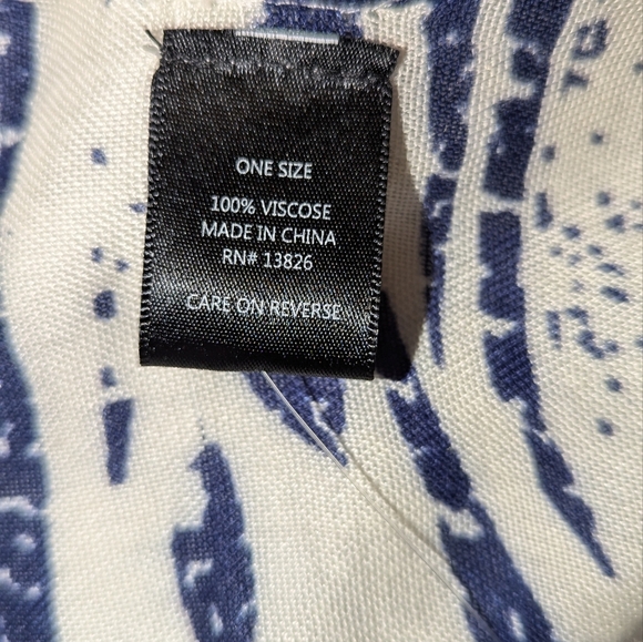 Marc Adler kimono one size - Picture 4 of 7